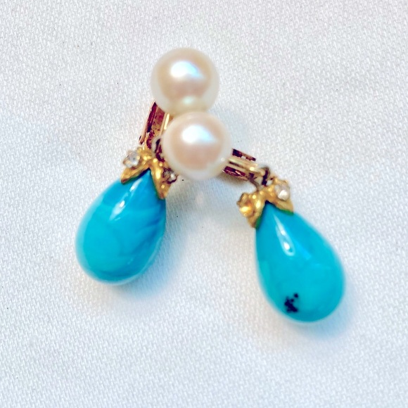 Turquoise Tear Drop and Pearl Earrings - Picture 2 of 3